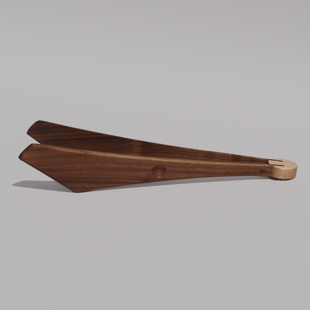 Tongs