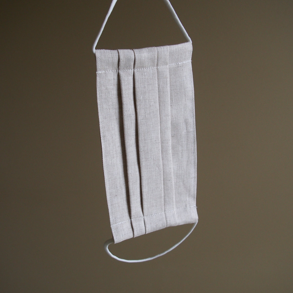 Linen Mask